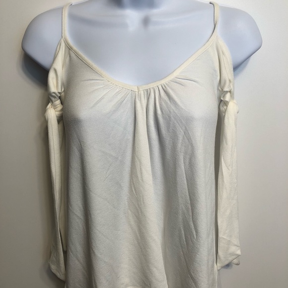 ⬇️4️⃣5️⃣🌸FREE PEOPLE🌸White Top XXS NWT - Picture 2 of 5